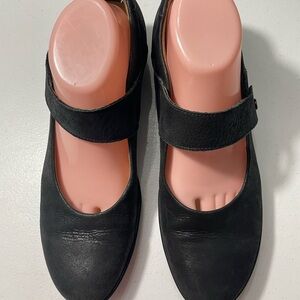 Classic Black Women's Mary Jane Size 8.5 Flats SB-AC